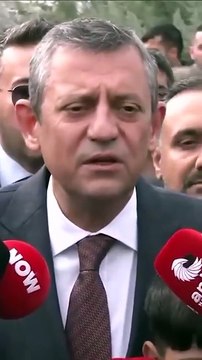 Özgür Özel hiç bu kadar zavallı bir duruma düşmemişti! Kendi başkanları onu böyle yalanladı CHP Genel Başkanı Özgür Özel, deprem bölgesine yaptığı ziyarette hükümeti hedef alarak Depremin öncesinde, sırasında ve sonrasında