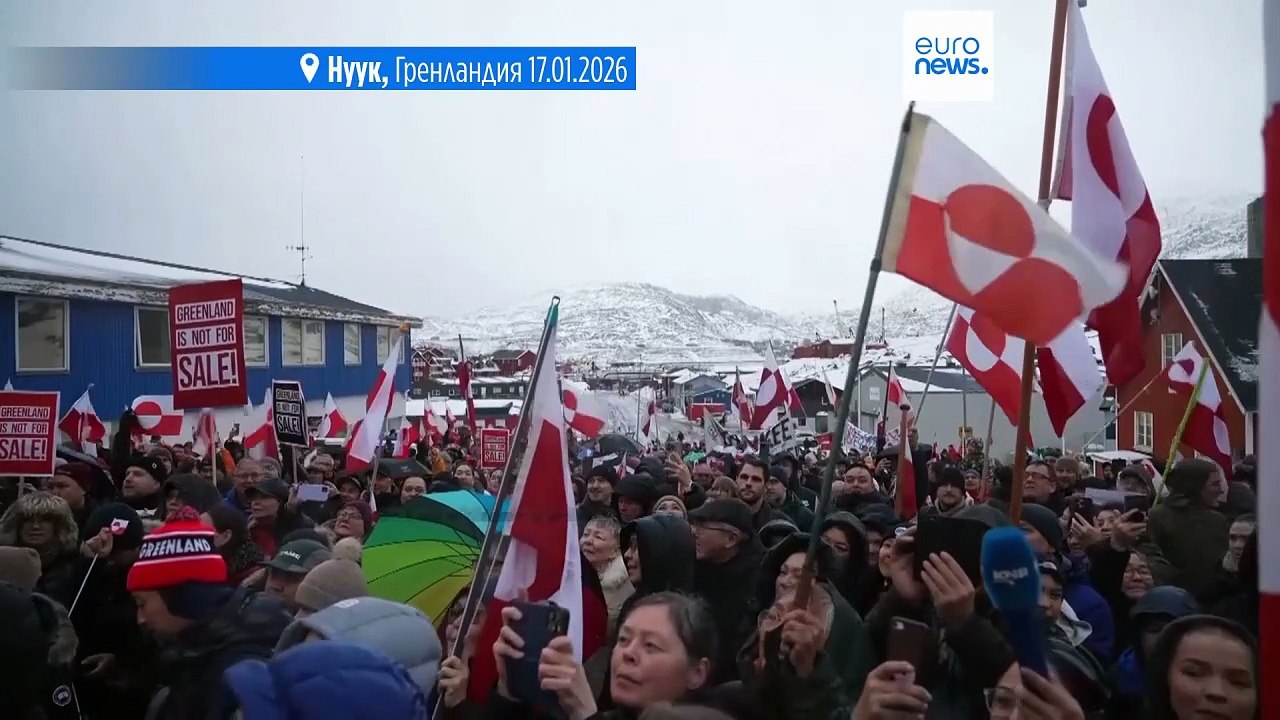 Тысячи людей вышли на марш в Гренландии, чтобы...