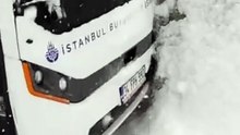 Yoğun kar yağışı kaza getirdi