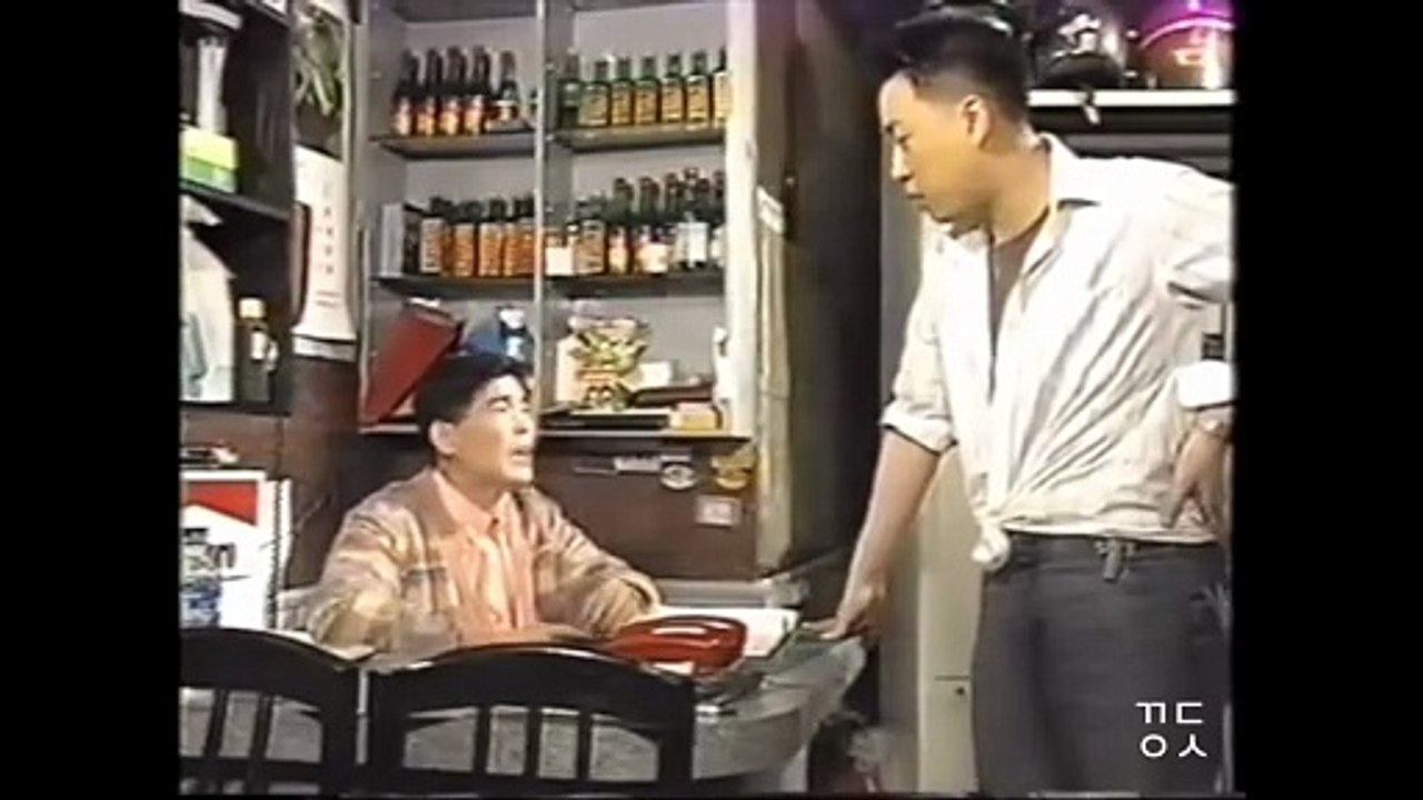 코메디. 실화. 가짜 대학생