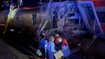 Al menos siete muertos al descarrilar dos trenes de alta velocidad en Adamuz, Córdoba