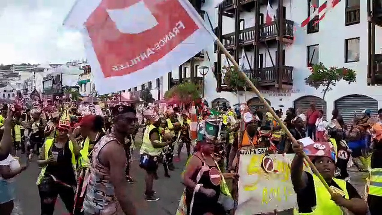[MARTINIQUE] Belle ambiance à Fort-de-France p...