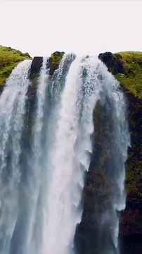 Cinematic Iceland Travel Guide - Volcanoes & Black Sand Beaches