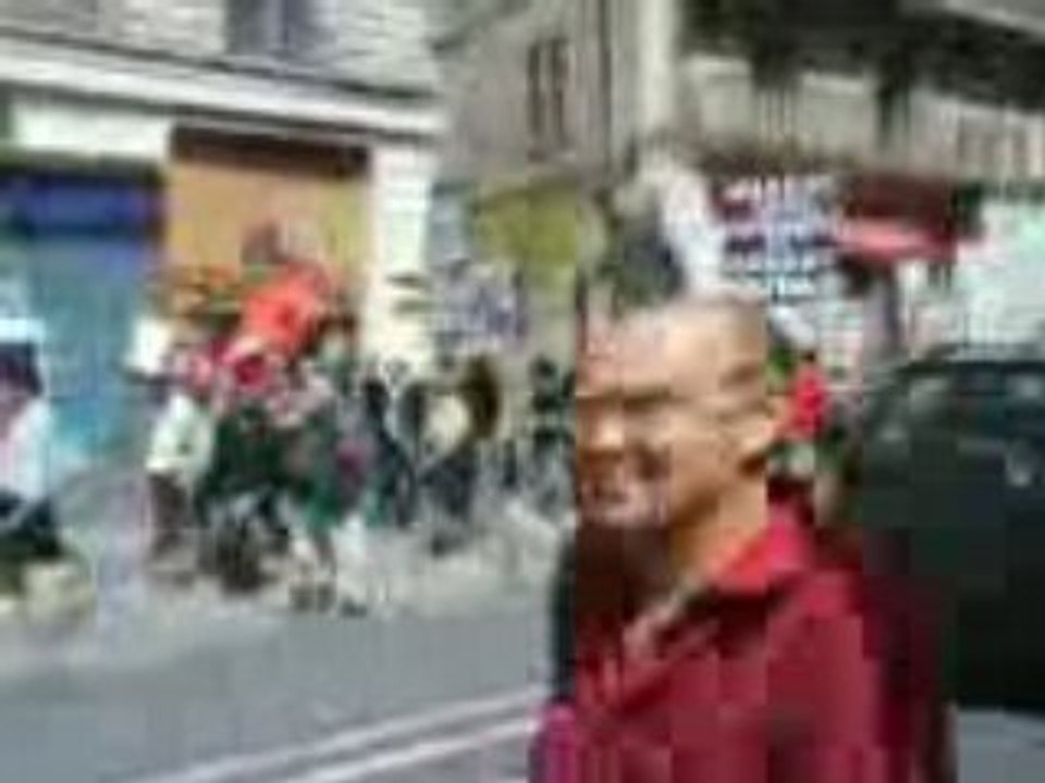 manif trottoir avignon maternité valréas