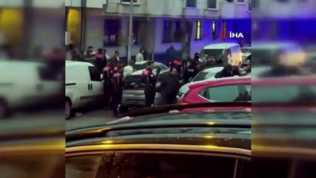 Komşuların taşlı sopalı park yeri kavgası karakolda bitti