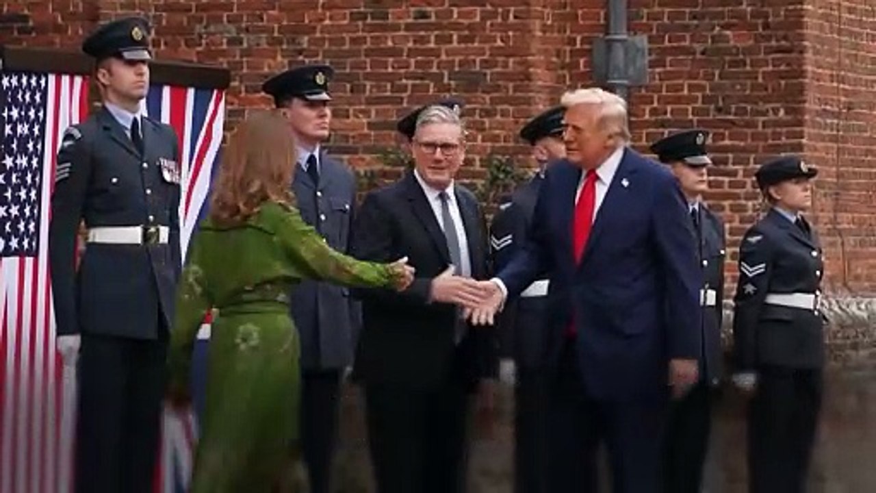 Starmer urges calm and unity in the face of Trump’s Greenland threats