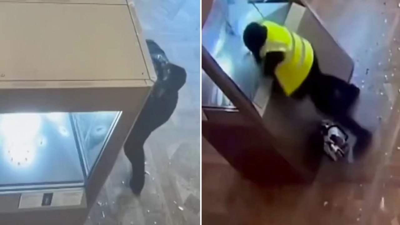 Il “colpo del secolo” al Louvre, le immagini inedite per la prima volta