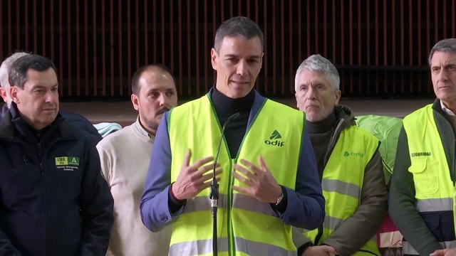 Sánchez llama a la unidad y denuncia bulos y desinformación en torno a la tragedia ferroviaria de Adamuz