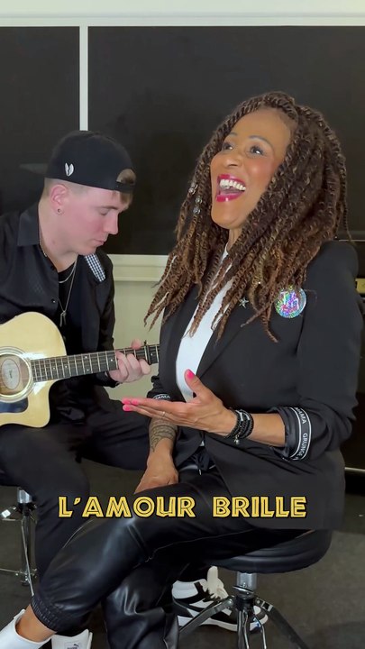 Mimi Félixine - L'amour brille sous les étoiles (Le Roi Lion)