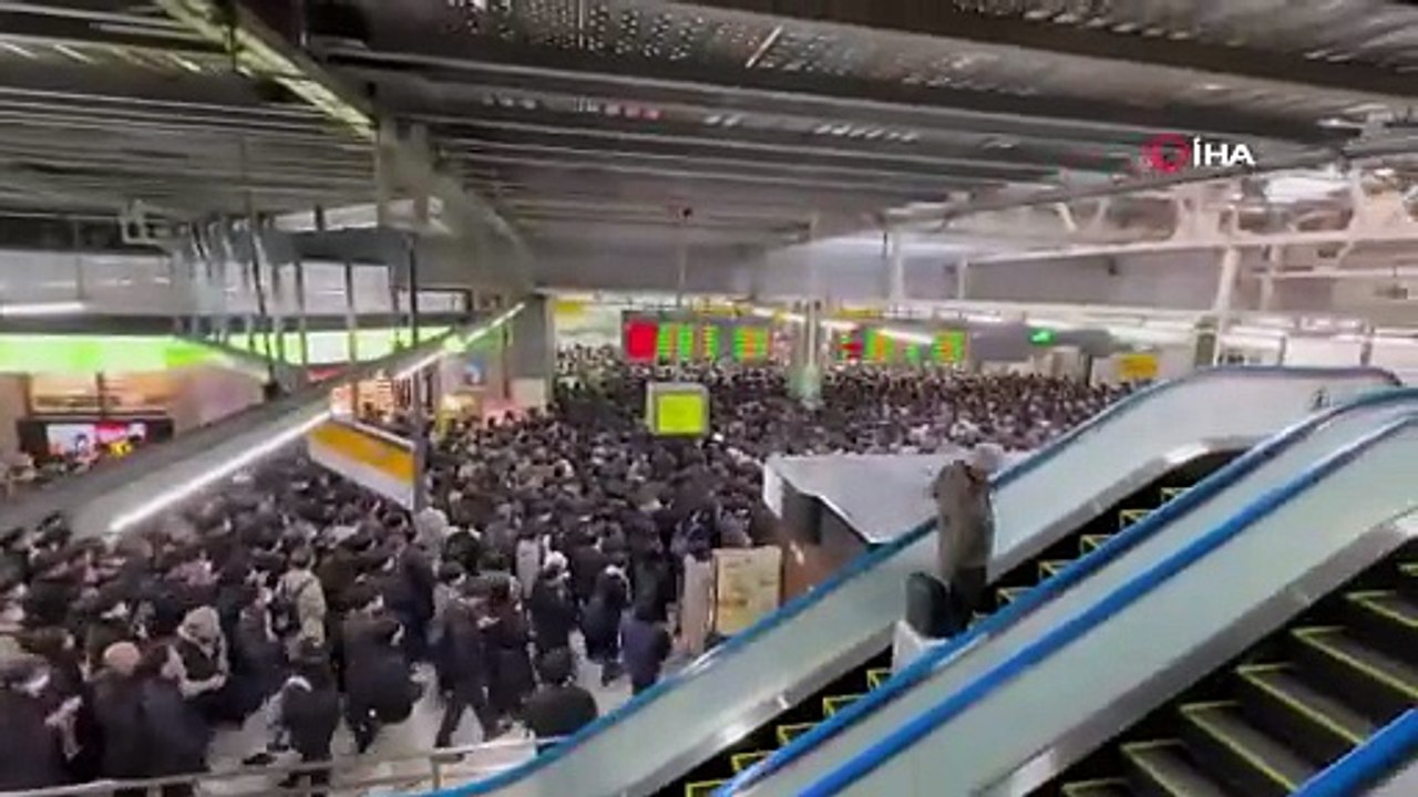 Tokyo Power Outage Disrupts Rail Traffic