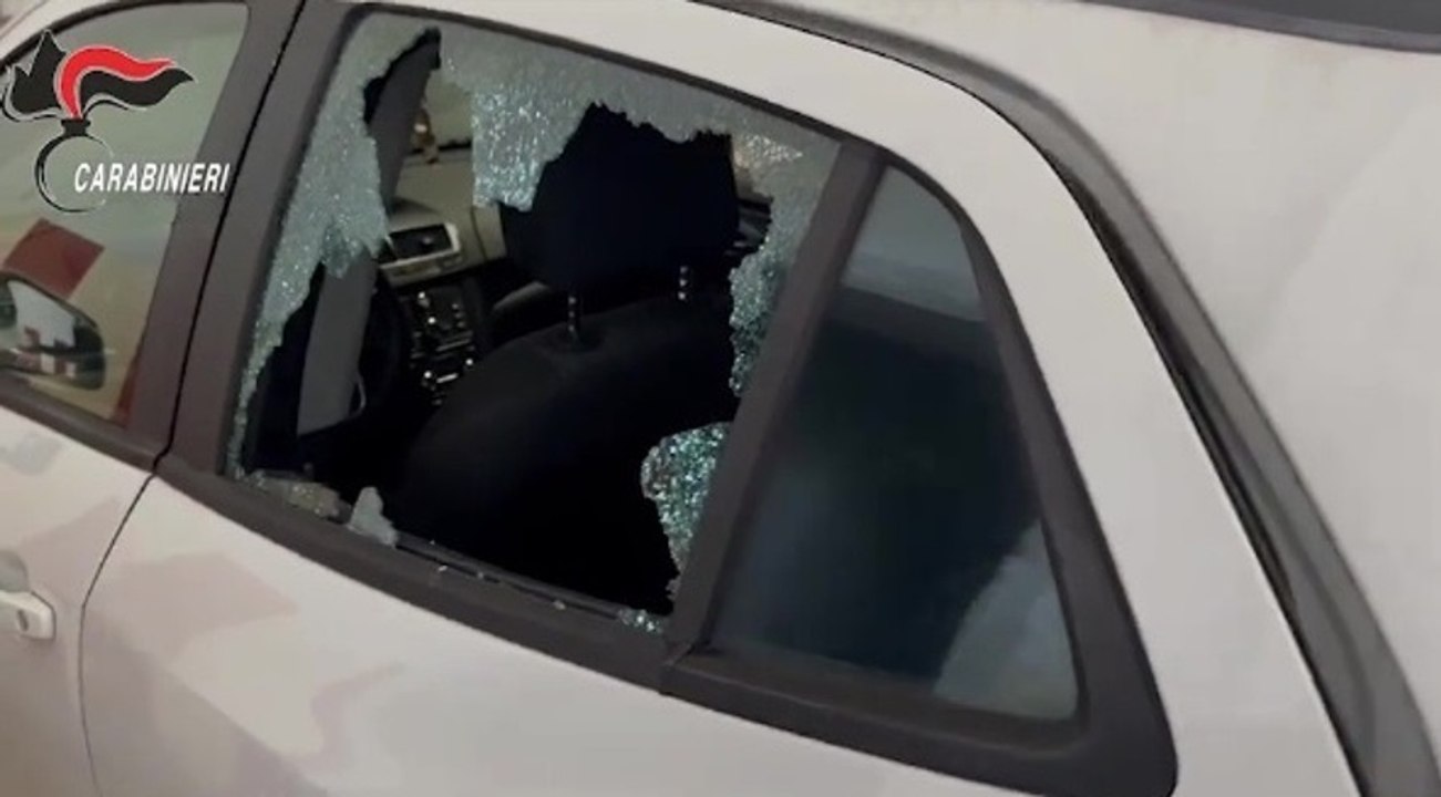 Petilia Policastro (KR) - Colpo di fucile contro auto di un ex collega: macellaio fermato per tentato omicidio (19.01.26)