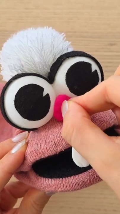 DIY Rabbit Sock Puppet 🐰 #diy #sockpuppet #puppet