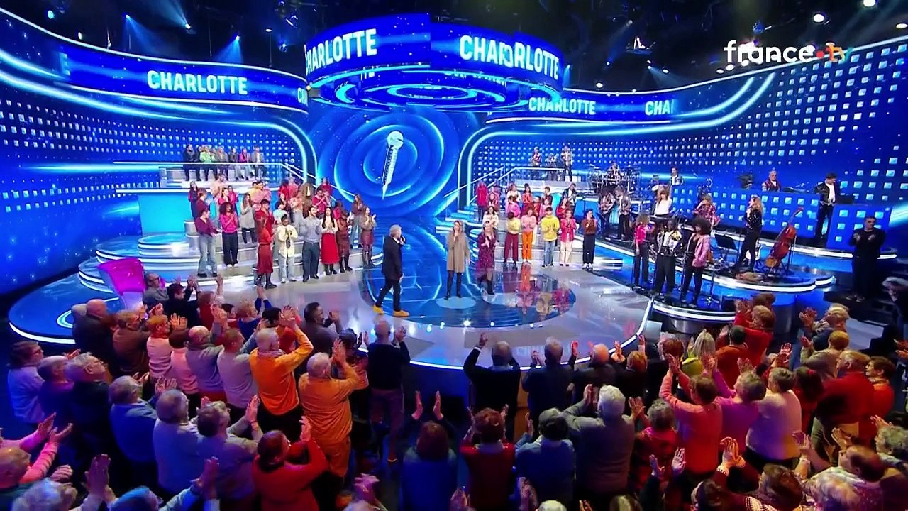 "Est-ce que Fabien est le père" : Nagui taquine Fabien Haimovici face à une candidate dans N'oubliez pas les paroles (ZAPTV)