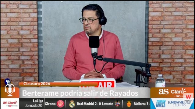 Dilema en la delantera: Santi Giménez o Berterame
