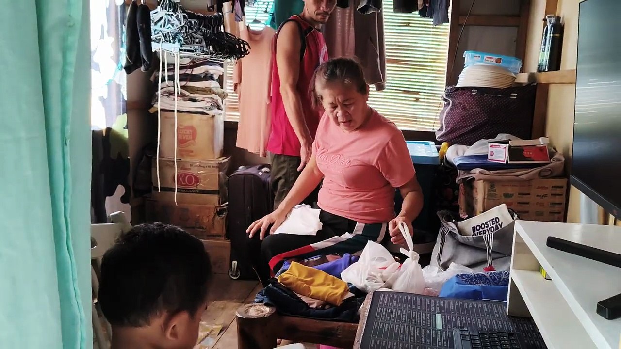 Grocery Shopping in the City with Mama Virgie, Uncle Jun, Mike, and Baby Isaiah! 🛒🏙️