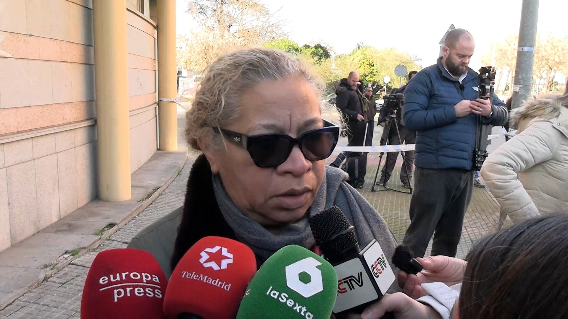 La cuñada de un desaparecido del accidente de tren critica la falta de noticias: "Es una angustia"