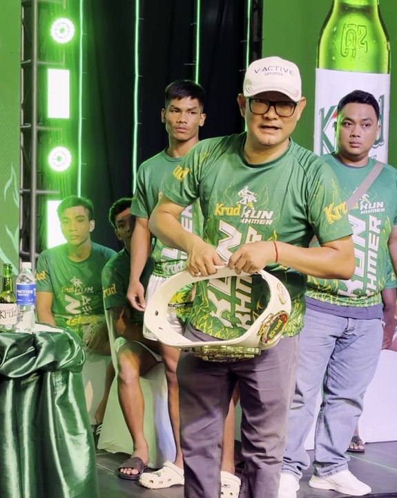 លោក សំណព្វ បង្ហើបពីការវិលមកវិញព្រឹត្តិការណ៍ ISKA Kun Khmer និងលើកទឹកចិត្តឲ្យមានមោទកភាព លើម៉ាកយីហោអន្តរជាតិនេះ