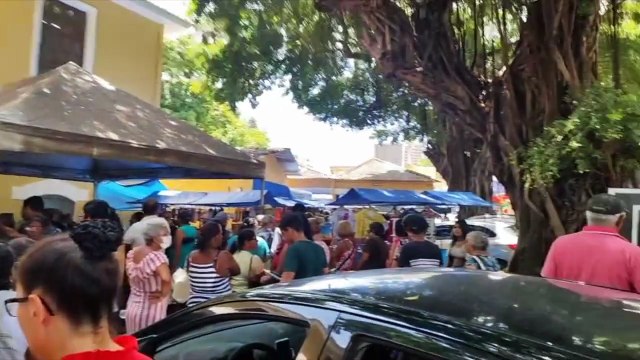 Demora no Atendimento e Falta de Medicamentos em Farmácia do Recife: Um Relato de Pacientes na FUSAM