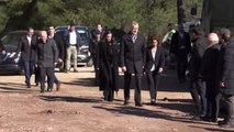 Los reyes Felipe VI y Letizia visitan la zona del accidente ferroviario
