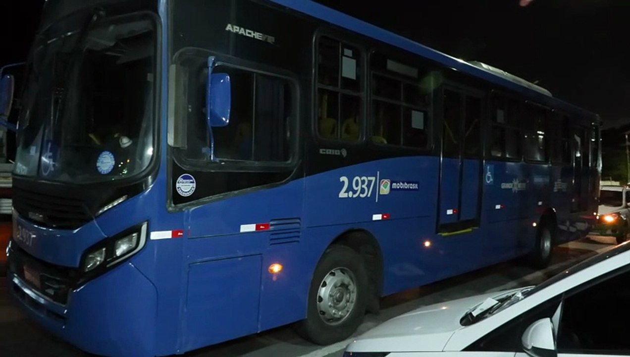 Assalto a ônibus na Linha Rio Doce - Dois Irmãos: Suspeito é Preso em Flagrante ao Passar em Frente à Delegacia