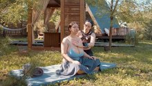 Shoulder Massage | Anna Massages Liza Outdoors