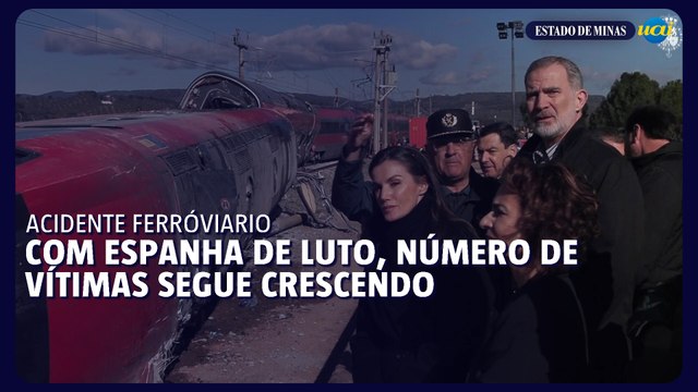 Reis da Espanha visitam local do acidente ferroviário que deixou pelo menos 42 mortos