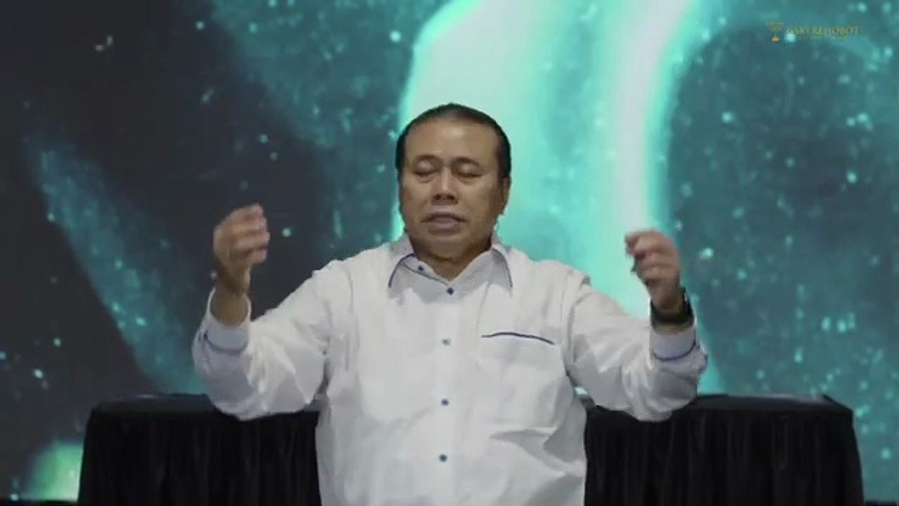 TUHAN SATU-SATUNYA DUNIA KITA
