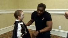 Spooky Empire (2017-04) Logan meets Ernie Hudson 2