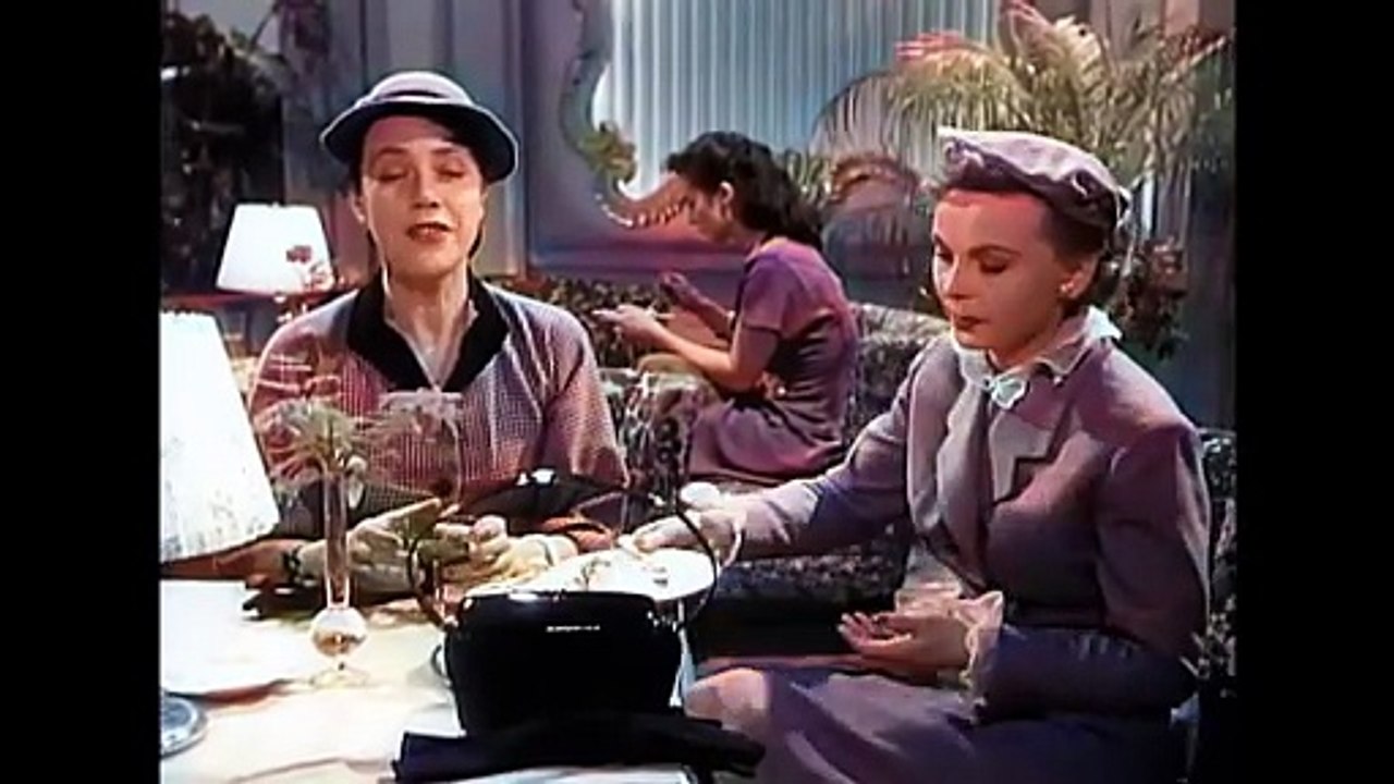 Engel im Abendkleid - 1951