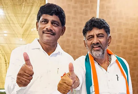 ಅಣ್ಣನ ಶಾಂತಿ.. ತಮ್ಮನ ಕ್ರಾಂತಿ.! ಅಣ್ಣನ ನಿಷ್ಠೆ.. ವ್ಯಕ್ತಿ ಪ್ರತಿಷ್ಠೆ.. ಸಹೋದರ ಸಂದೇಶ..! ‘ವಚನ’ ಕದನದ ಹಿಂದಿನ ಅಸಲಿ ರಹಸ್ಯವೇನು..?