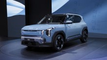 Kia EV2 Exterior Design in Frost blue at Brussels Motor Show 2026