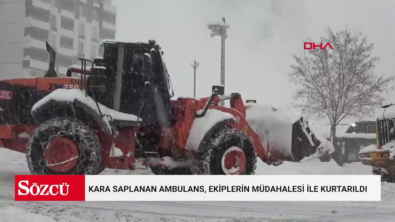 Kara saplanan ambulans, ekiplerin müdahalesi ile kurtarıldı