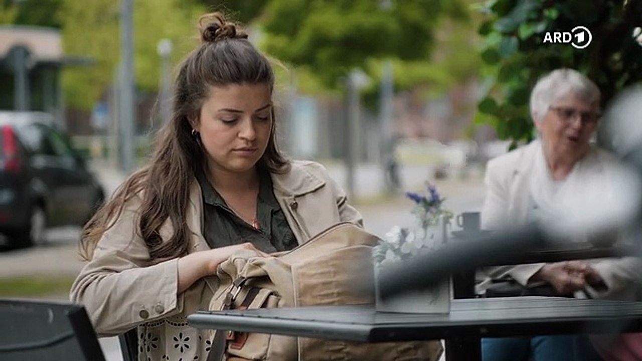 In aller Freundschaft: Himmelhochjauchzend | Folge 1124