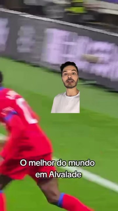 DEMBELE DÉFILÉ
