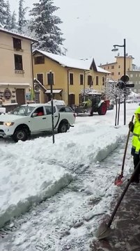Maltempo, abbondanti nevicate in Sila dopo il brusco calo delle temperature nelle ultime ore