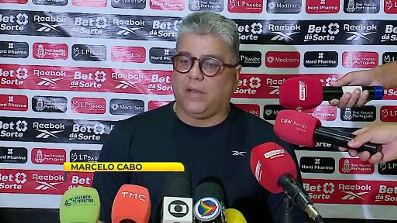 Análise do Jogo Final do Campeonato Estadual: Santa Cruz vs Retró - Um Grande Teste na Temporada Atual