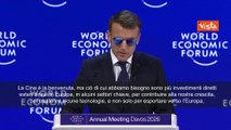 Macron a Davos: Abbiamo bisogno di più investimenti cinesi in Europa in settori chiave