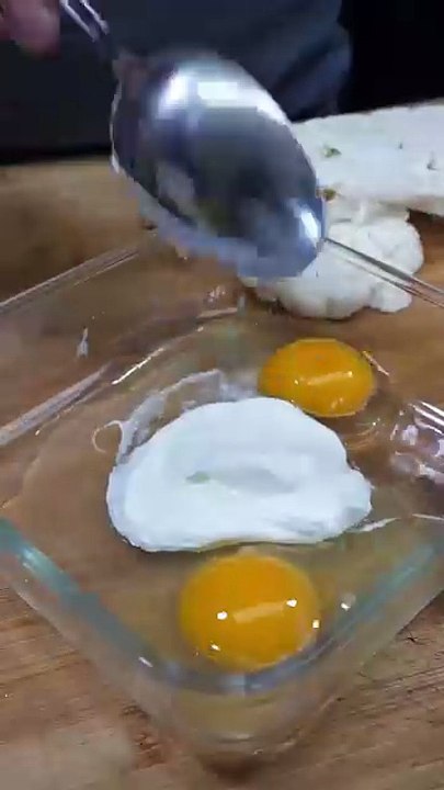 Bringing some veggie goodness to the table with Cauliflower Parmesan!