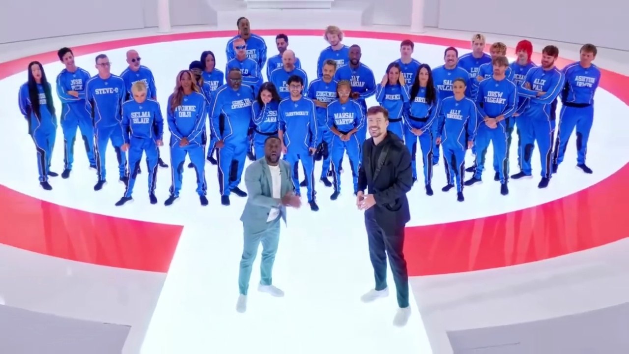 30 Celebrities Fight For 1,000,000! - MrBeast