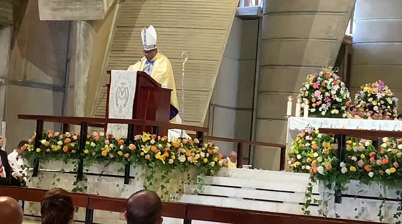 Monseñor Castro Marte llama a la ética y la transparencia en la función pública durante homilía por el Día de la Altagracia