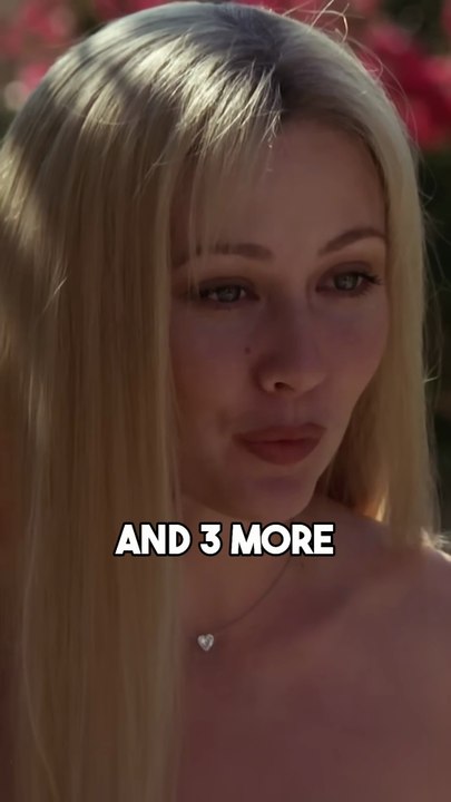 Prue and Piper Catch a Shocking Glimpse of Their Future on Charmed