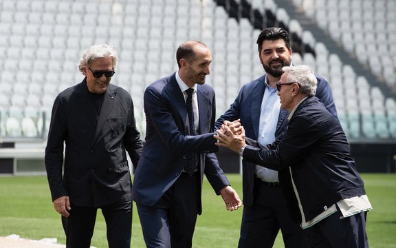 MasterChef, la clip in anteprima della settima puntata: Cannavacciuolo porta Maradona allo Juventus Stadium