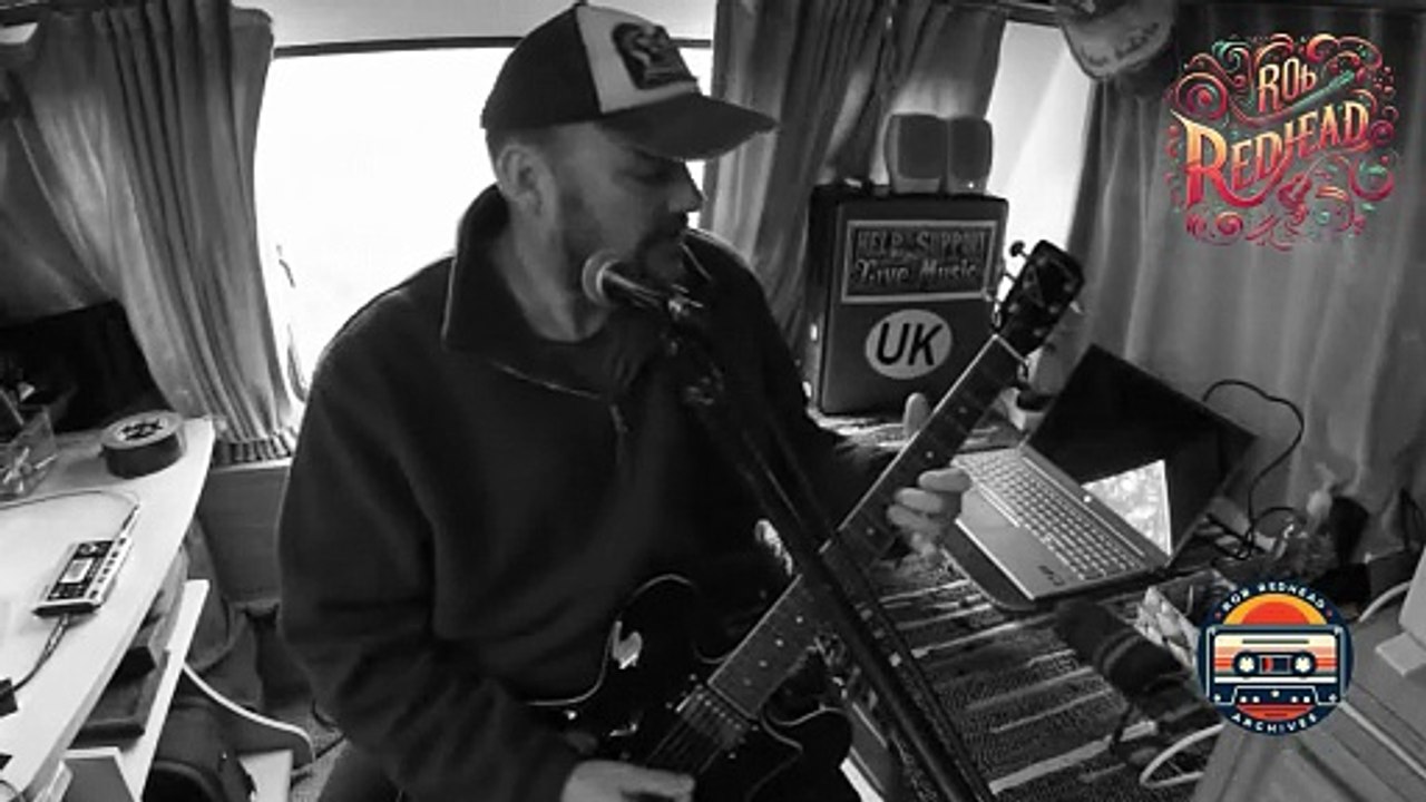 Rob Redhead - She darked the sun / Gene Clark