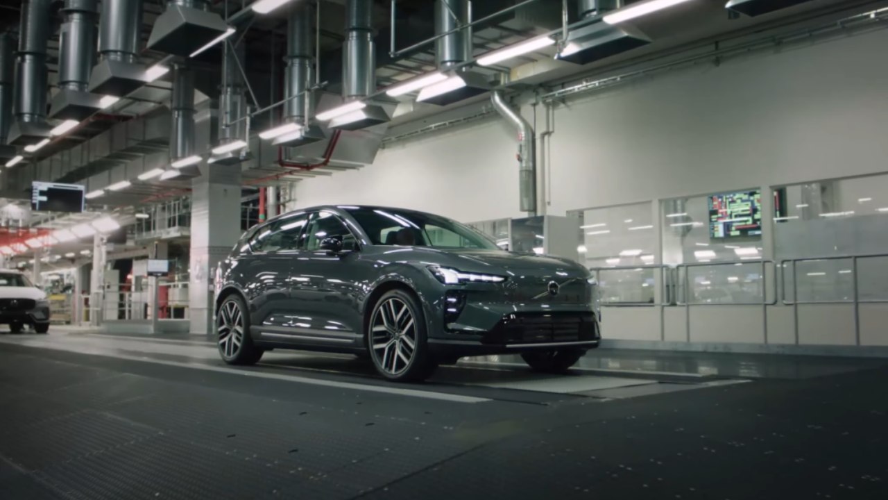 Volvo EX60 & EX60 Cross Country: Fokus auf Technik und Design