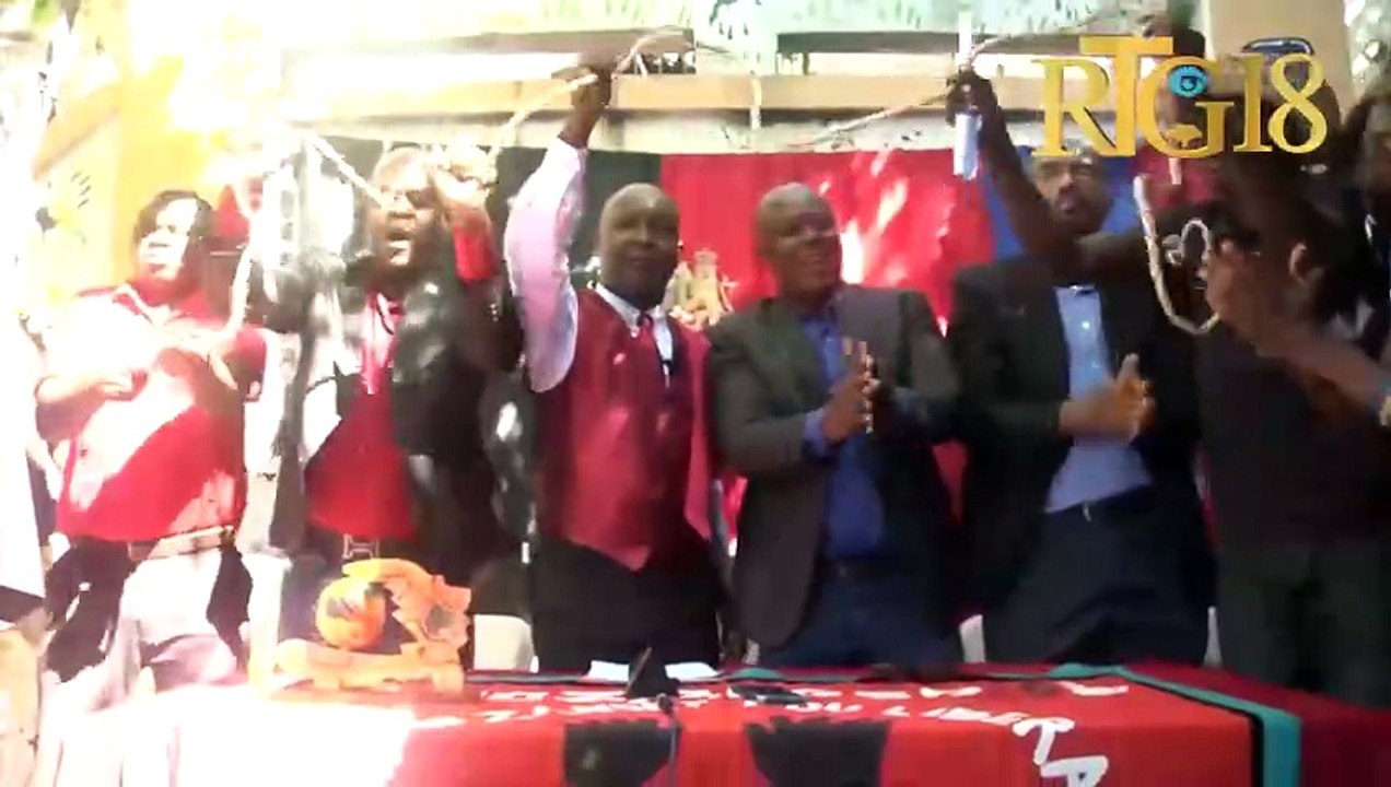 Mouvman Nasyonalis Revolisyonè pou yon prezidan nan lakou kasasyon.