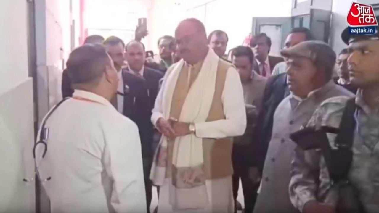 UP के डिप्टी CM ब्रजेश पाठक ने CHC अस्पताल का क...