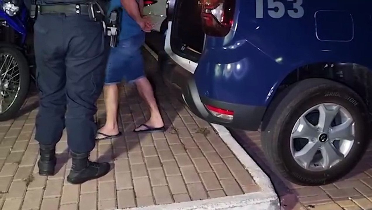 Homem é detido acusado de agredir a companheira no Conjunto Riviera