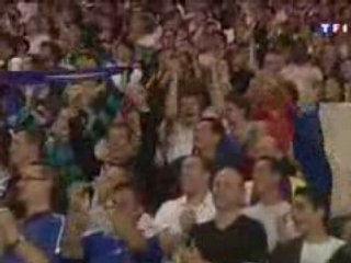 2ème but Bafé Gomis en Equipe de France