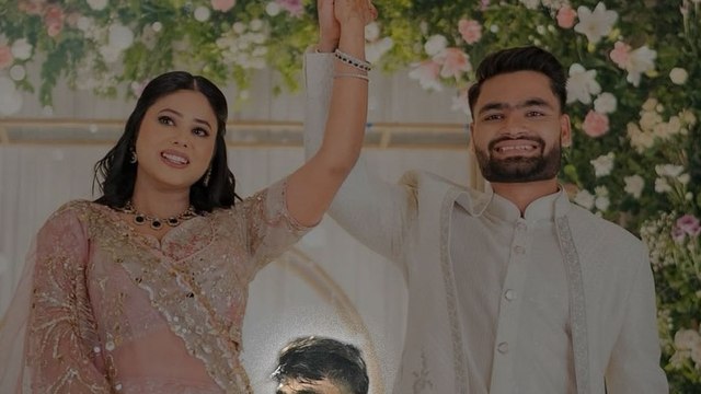 Rinku की बल्लेबाजी पर फिदा हुईं मंगेतर Priya Saroj!