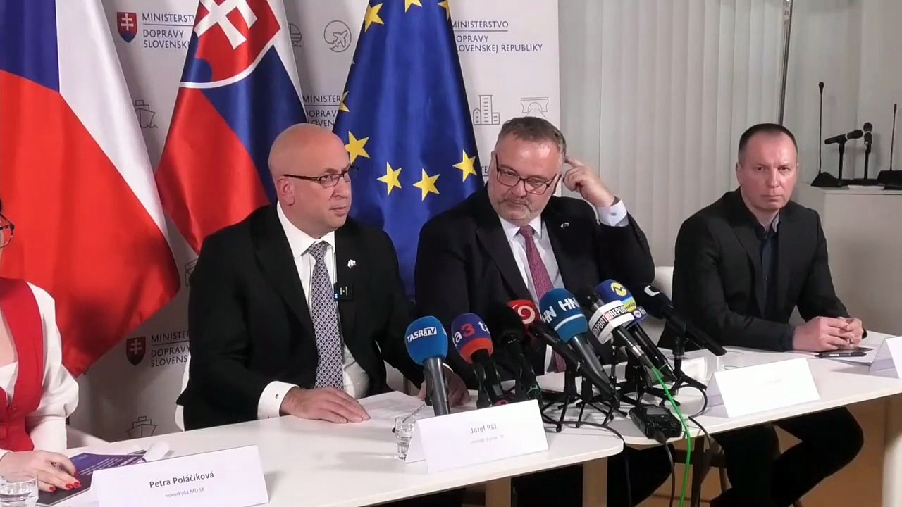 ZÁZNAM: Česko a Slovensko spoločne zrekonštruujú most na D2 cez rieku Morava